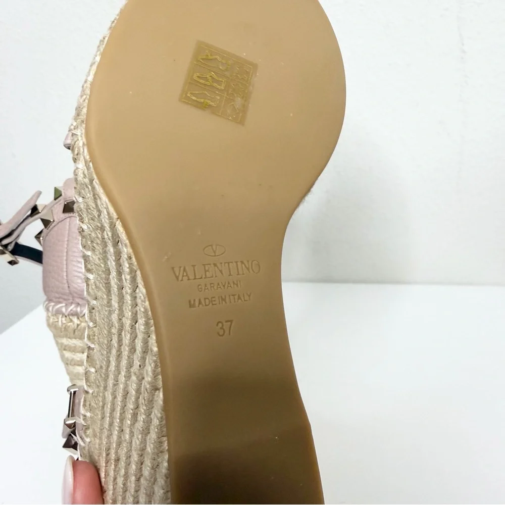 NEW Valentino Garavani Rockstud Espadrille Wedge Sandals Size 37 - Picture 8 of 9